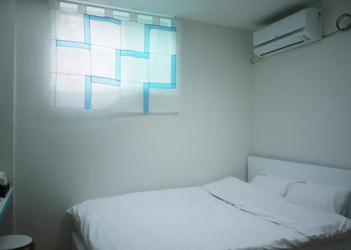 Star Dongdaemun Hostel *