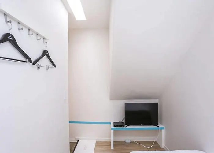Star Dongdaemun Hostel *